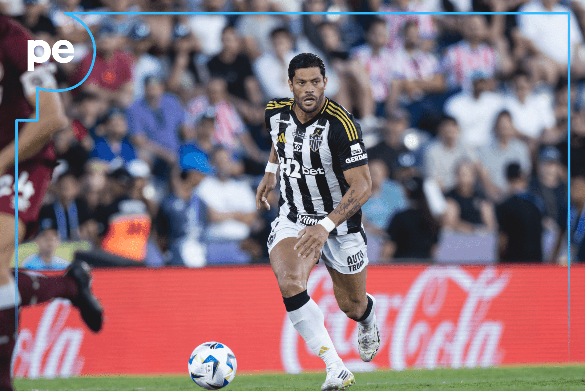 Grêmio estaria avaliando a contratação do atacante Hulk, do Atlético-MG, afirma Portal