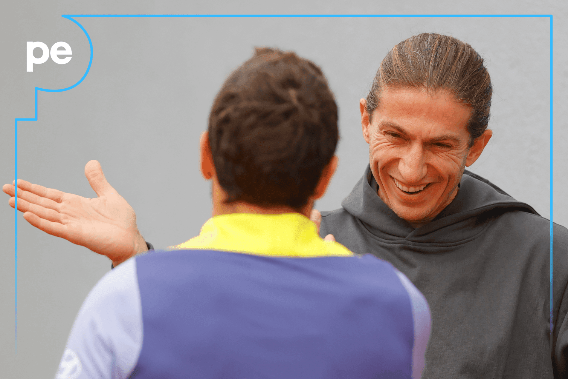 Filipe Luís visita CT do Atlético de Madrid em passagem pela Espanha