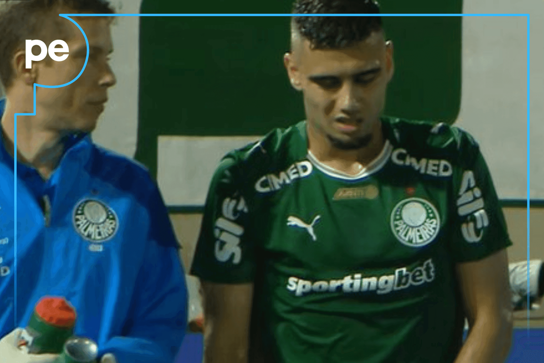 Andreas Pereira tem LESÃO no OMBRO no começo do clássico e PREOCUPA o Palmeiras